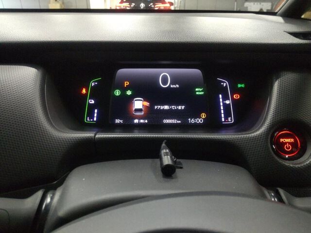 2023 Honda Fit EHEVベーシック auction photo 6