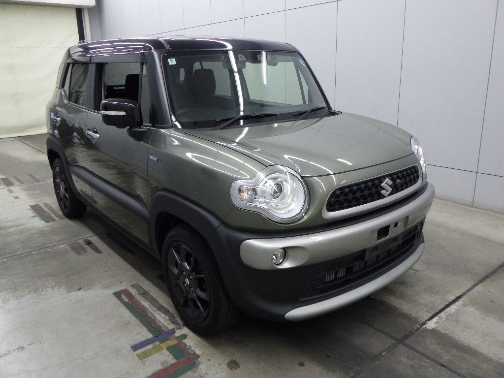 2022 Suzuki Xbee Hybrid MZ Japan auction vehicle