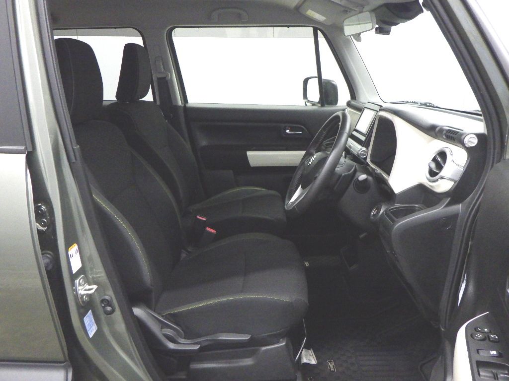 2022 Suzuki Xbee Hybrid MZ auction photo 6