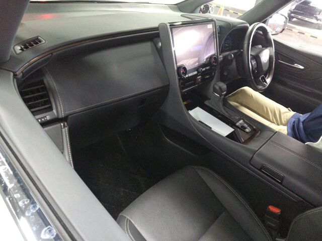 2024 Toyota Alphard Z auction photo 3