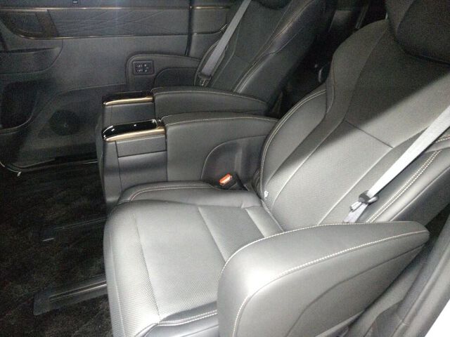 2024 Toyota Alphard Z auction photo 6
