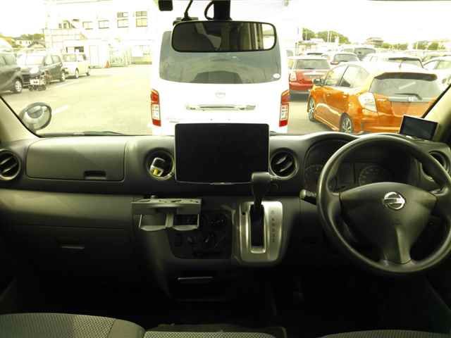 2015 Nissan NV350 Caravan auction photo 8