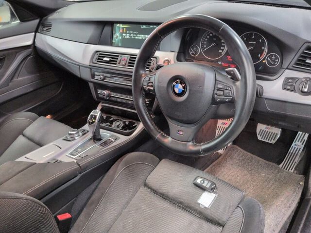 2013 BMW 5 Series 523DブルPMスポP auction photo 3