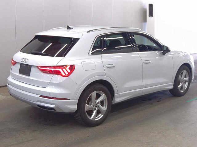 2022 Audi Q3 35TFSI Advance auction photo 5