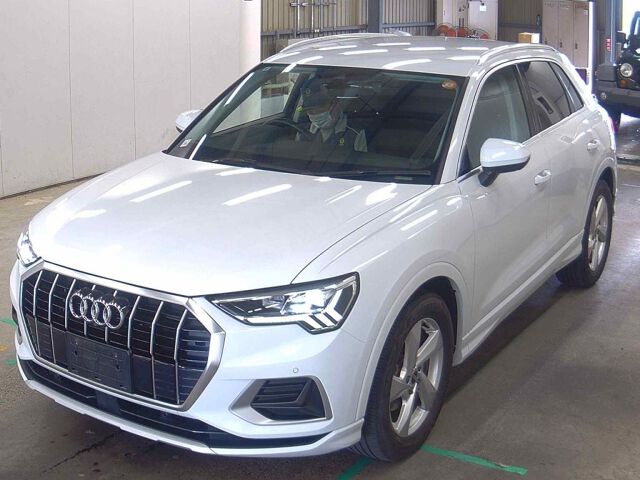 2022 Audi Q3 35TFSI Advance auction photo 4