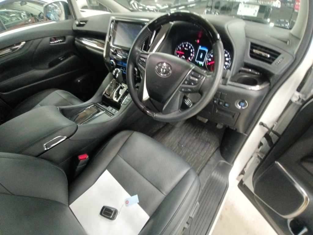 2022 Toyota Alphard 2.5S Cパッケージ auction photo 9