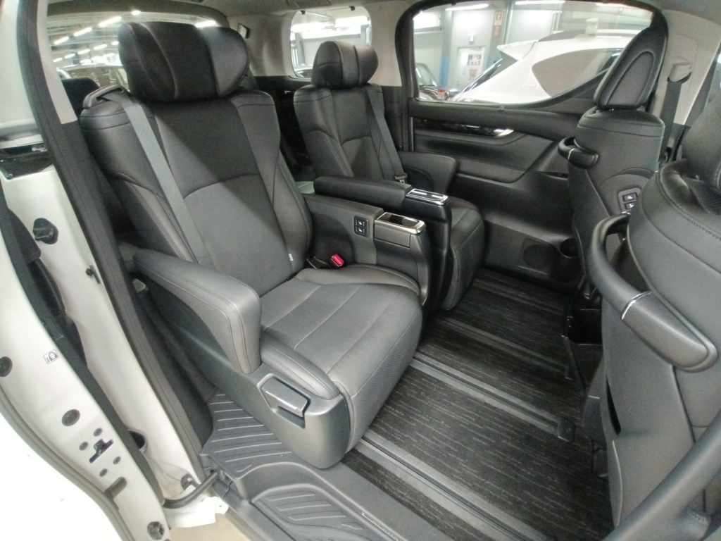 2022 Toyota Alphard 2.5S Cパッケージ auction photo 12