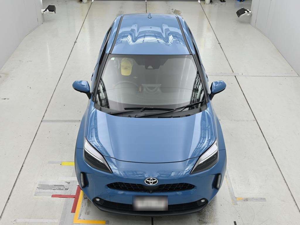 2023 Toyota Yaris Cross Z 4WD auction photo 7