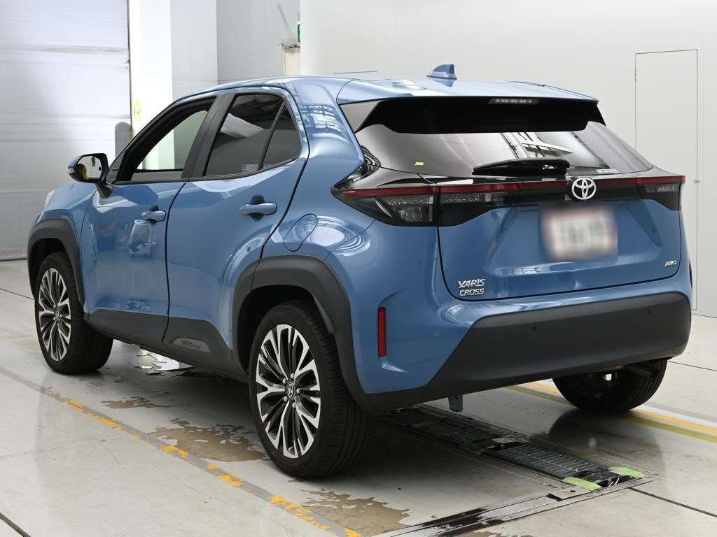 2023 Toyota Yaris Cross Z 4WD auction photo 6