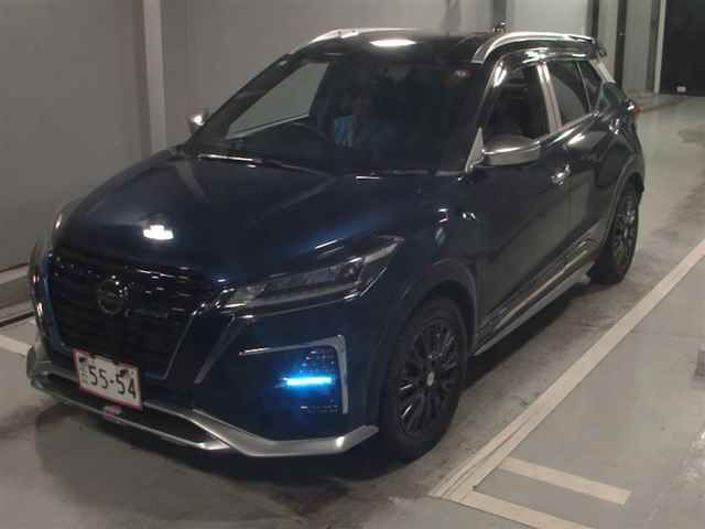 2023 Nissan Kicks 4WD Autech auction photo 4