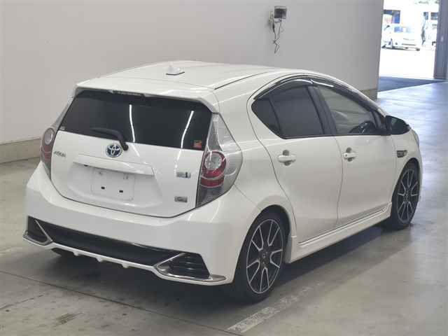 2014 Toyota Aqua G Gs auction photo 5