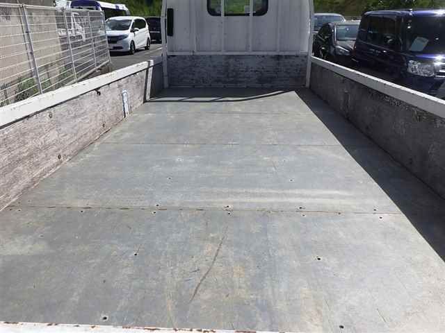 2008 Isuzu Elf auction photo 3