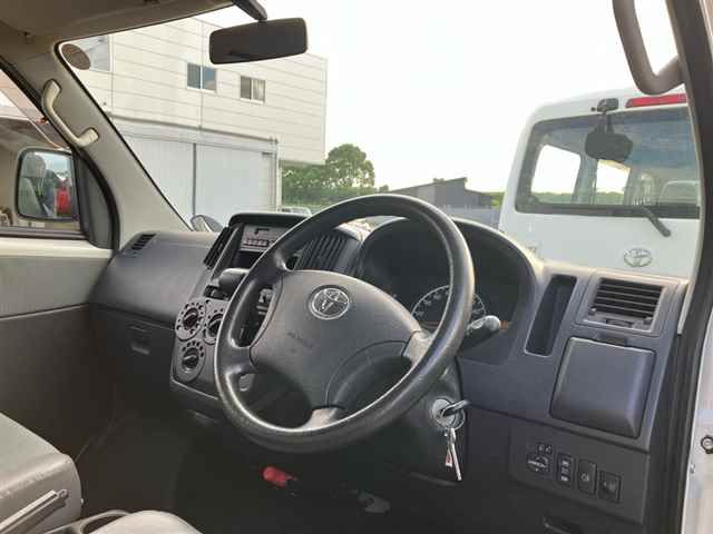 2016 Toyota TownAce Van GL auction photo 3