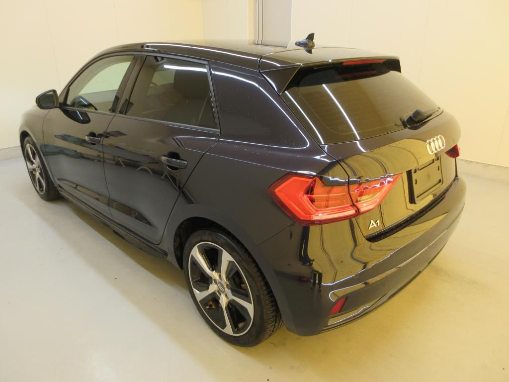 2019 Audi A1 Sportback 35 TFSI Advanced auction photo 5