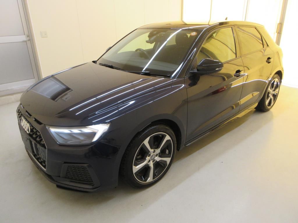 2019 Audi A1 Sportback 35 TFSI Advanced auction photo 4