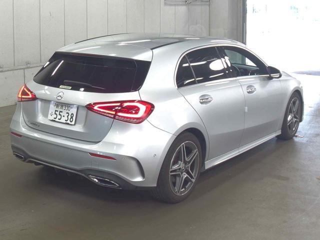 2021 Mercedes-Benz A 200 d AMG Line auction photo 3