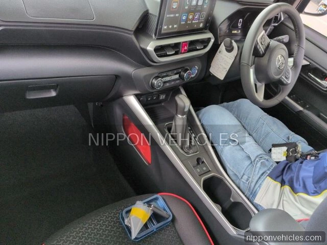 2026 Toyota Raize ハイブリッドZ auction photo 3