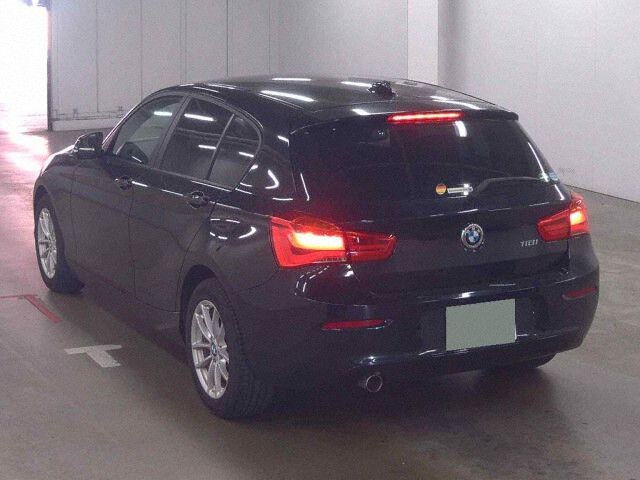 2018 BMW 1 Series 118I auction photo 2
