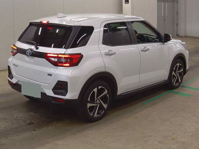 2025 Toyota Raize Hybrid Z auction photo 5