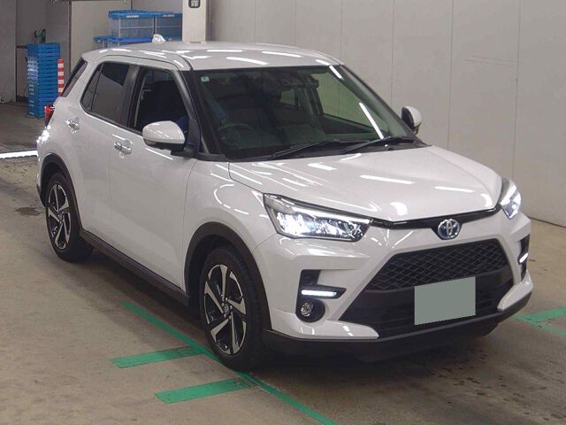 2025 Toyota Raize Hybrid Z Japan auction vehicle