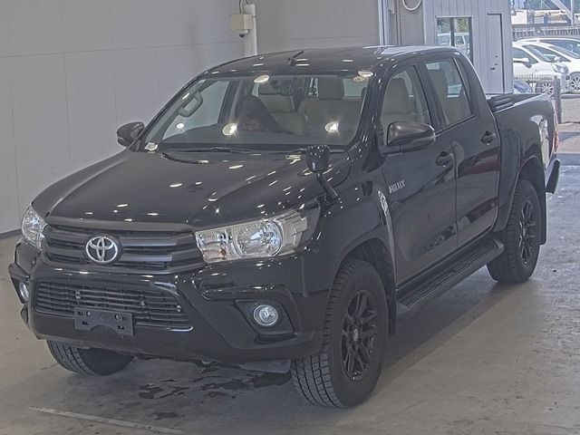 2018 Toyota Hilux 4WD X Japan auction vehicle