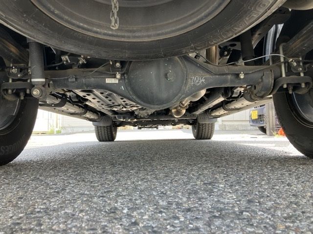 2018 Toyota Hilux 4WD X auction photo 15