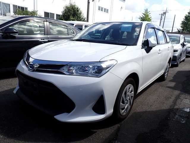 Japan Auction Vehicles 12 2021 Toyota Corolla Fielder HYBRID EX auction photo