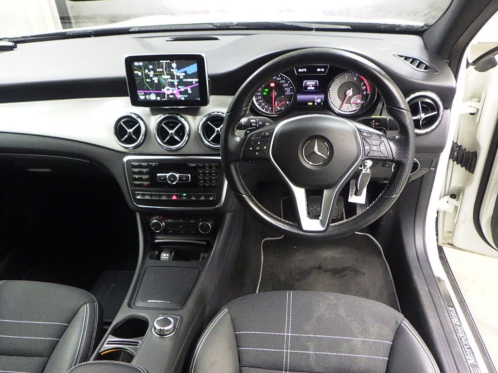 2014 Mercedes-Benz GLA-Class GLA250 4MATIC auction photo 3