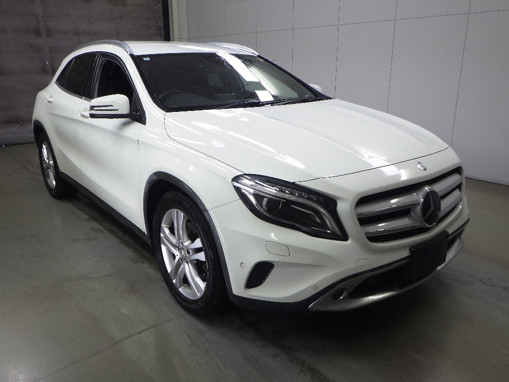2014 Mercedes-Benz GLA-Class GLA250 4MATIC Japan auction vehicle