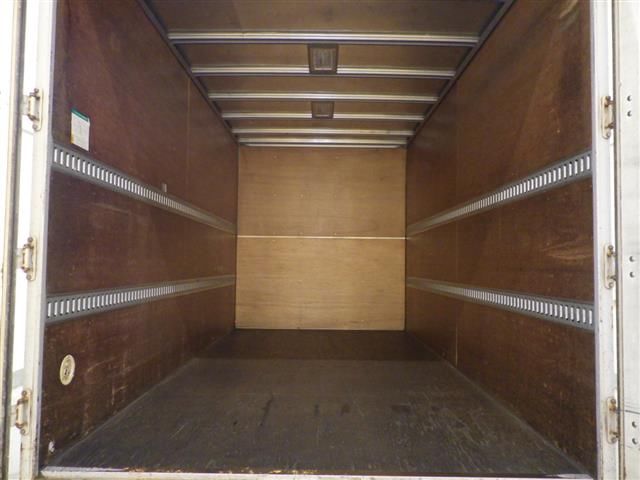 2007 Isuzu Elf Van auction photo 4