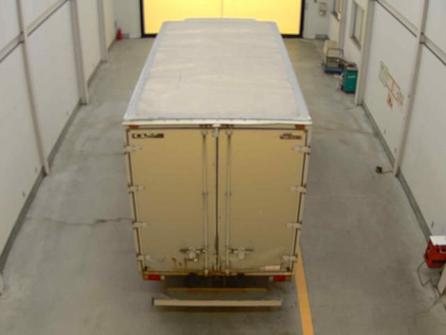 2007 Isuzu Elf Van auction photo 3