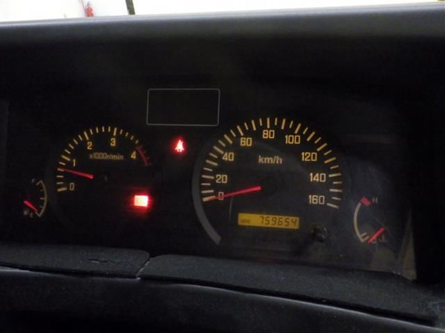 2007 Isuzu Elf Van auction photo 7