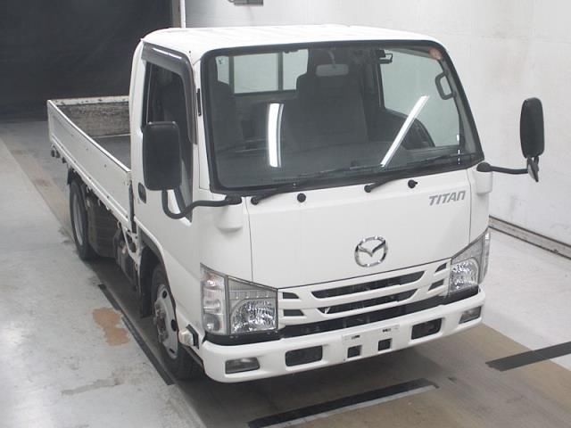 2019 Mazda タイタン Full wide low 4WD Japan auction vehicle