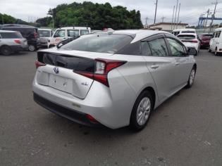 2020 Toyota Prius S auction photo 2
