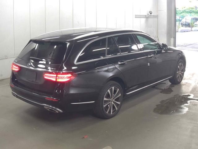 2020 Mercedes-Benz E 450 4Mエクスクルーシブ auction photo 3