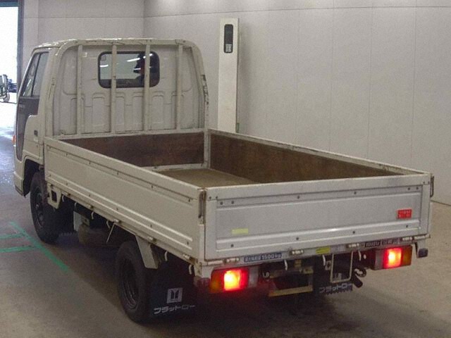 1990 Isuzu Elf auction photo 2