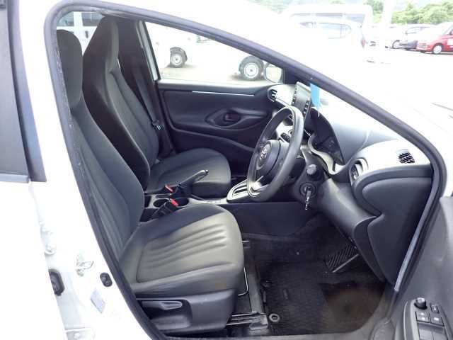 2021 Toyota Yaris X auction photo 5