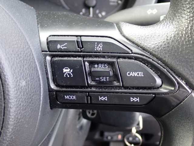 2021 Toyota Yaris X auction photo 7