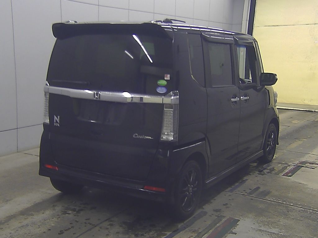 2017 Honda N-BOX カスタムSSブラックスタイルパッケージ auction photo 2