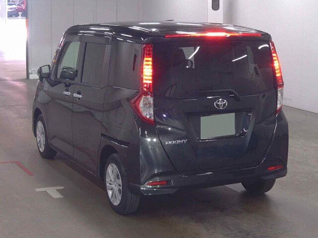 2024 Toyota Roomy G auction photo 2