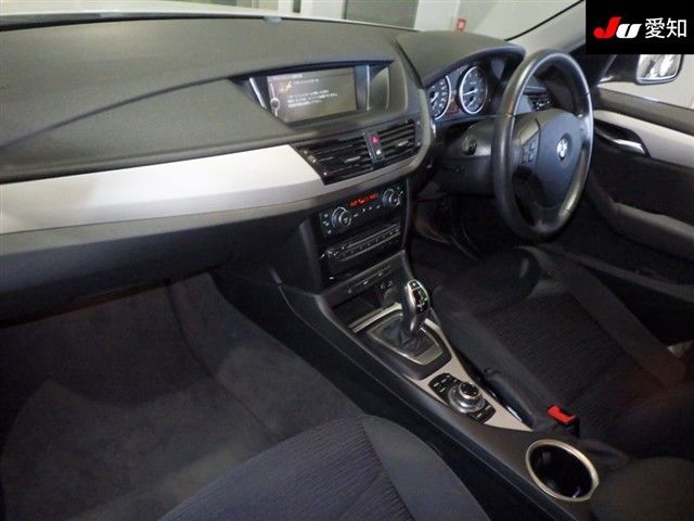 2014 BMW X1 sDrive 20i auction photo 3