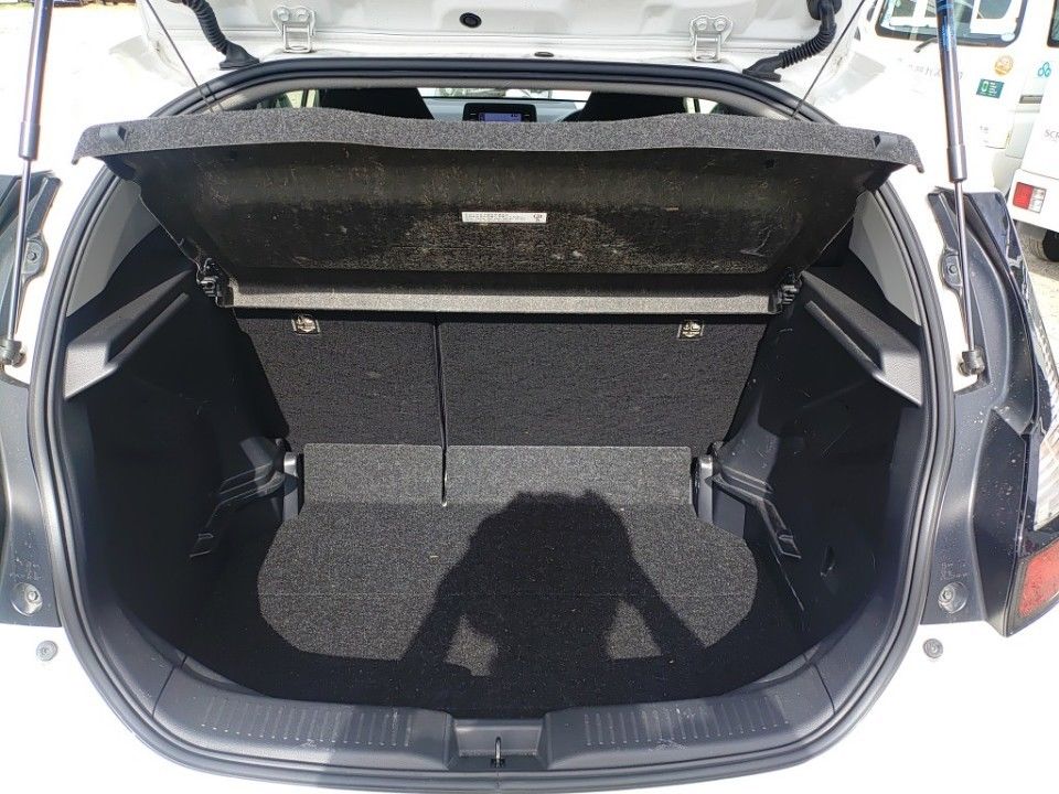 2021 Toyota Aqua auction photo 8
