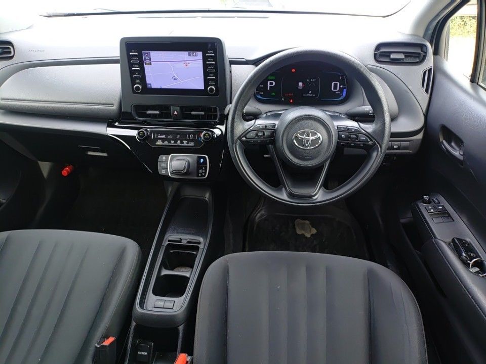 2021 Toyota Aqua auction photo 3