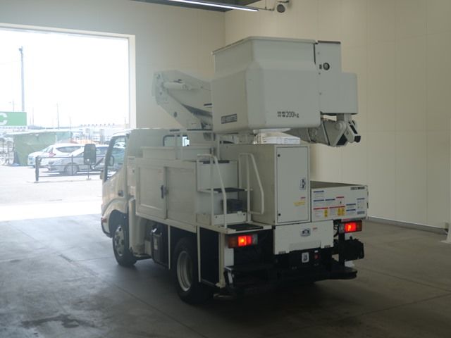 2018 Hino Dutro コウショサギョウ auction photo 2