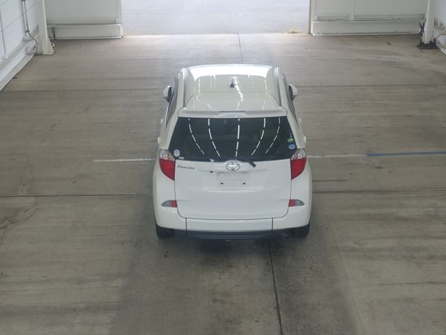2013 Toyota Ractis G auction photo 3