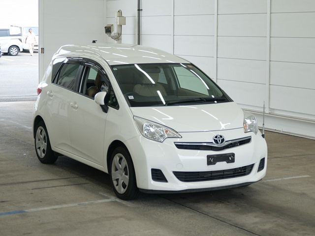 2013 Toyota Ractis G Japan auction vehicle