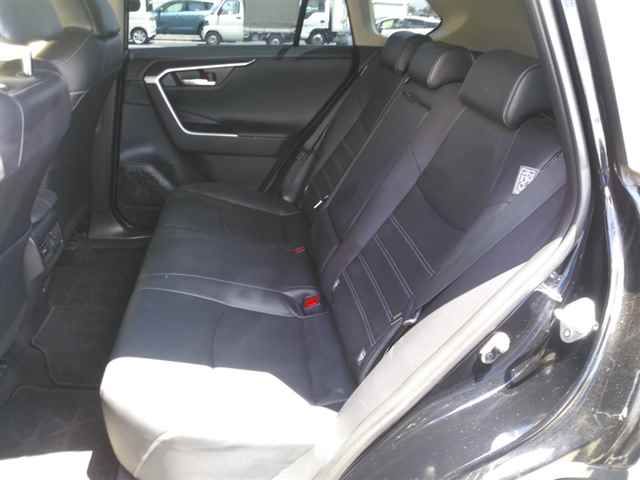 2021 Toyota RAV4 4WD G Z Package auction photo 9