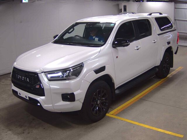 2024 Toyota Hilux Z GRスポーツ 4WD auction photo 4
