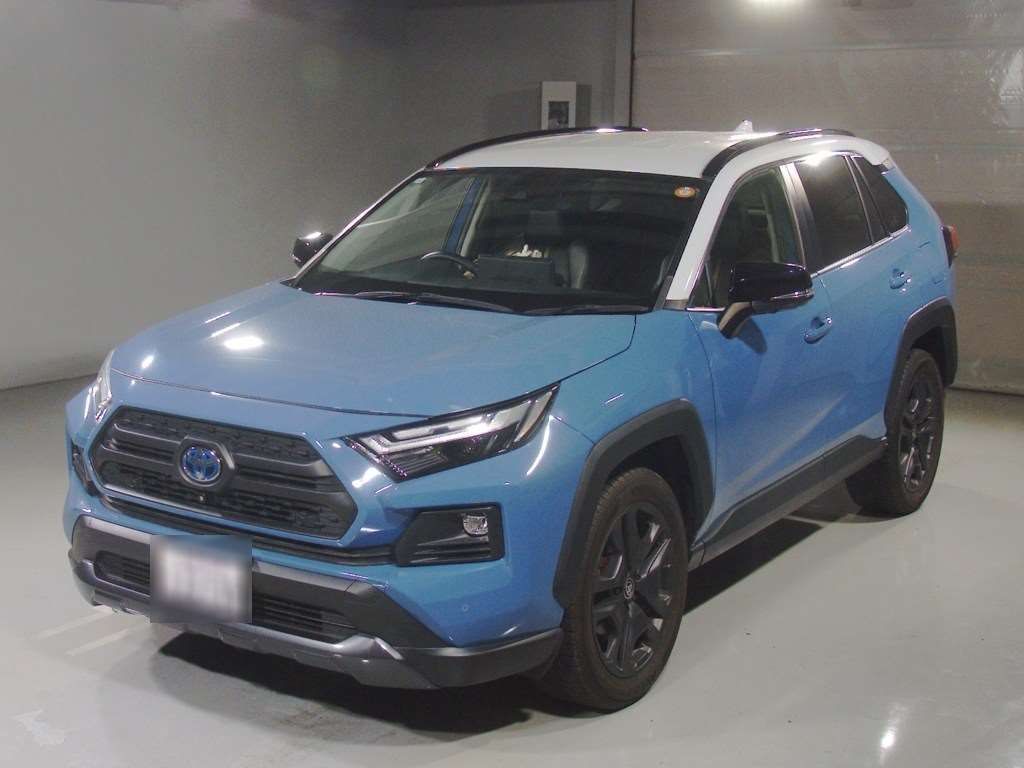 Japan Auction Vehicles 4 2022 Toyota RAV4 ハイブリッドアドベンチャ 4WD auction photo