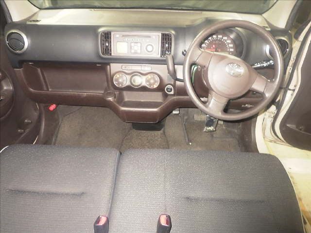2015 Toyota Passo X L Package Kiriri auction photo 3